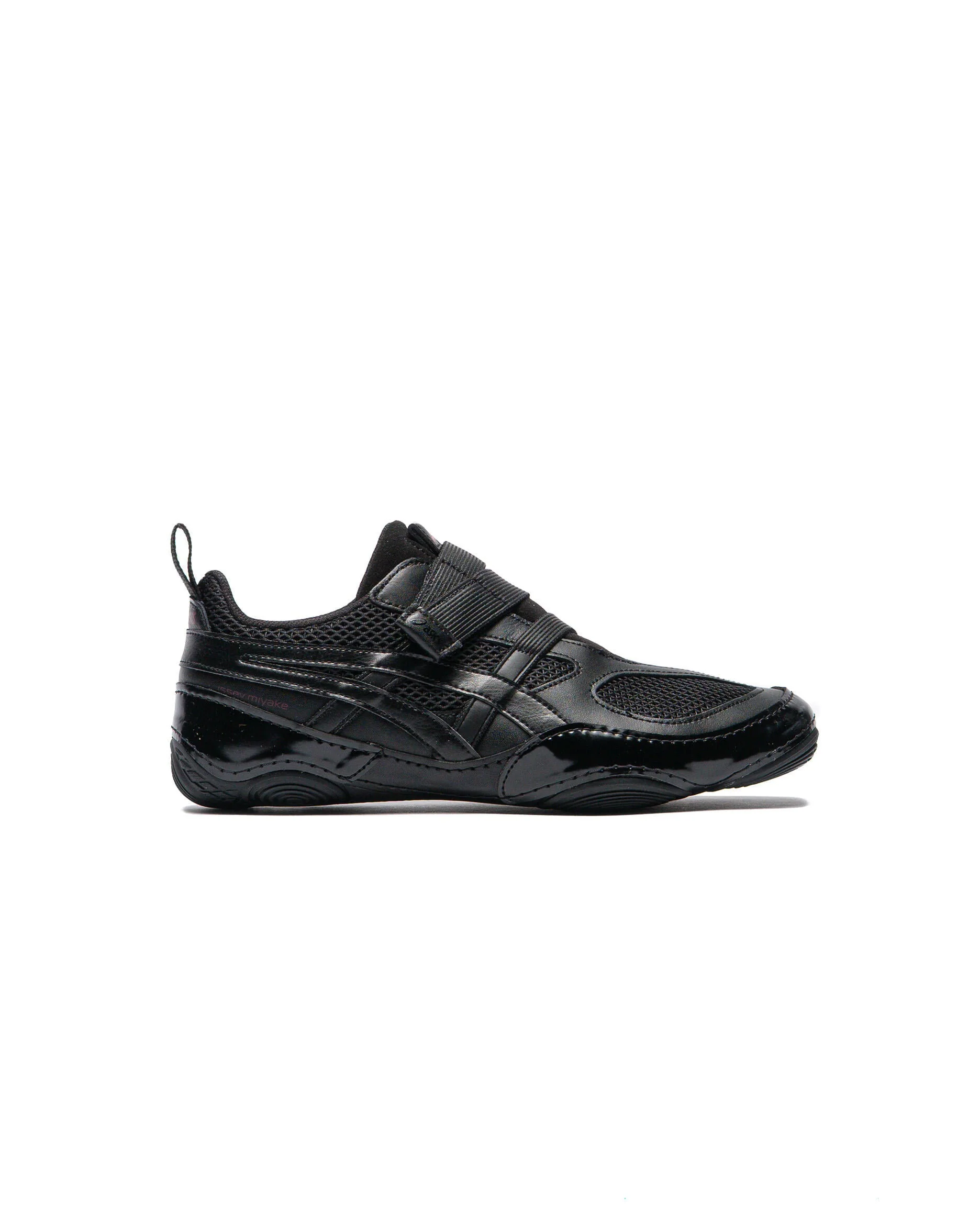 Asics x ISSEY MIYAKE HYPER TAPING