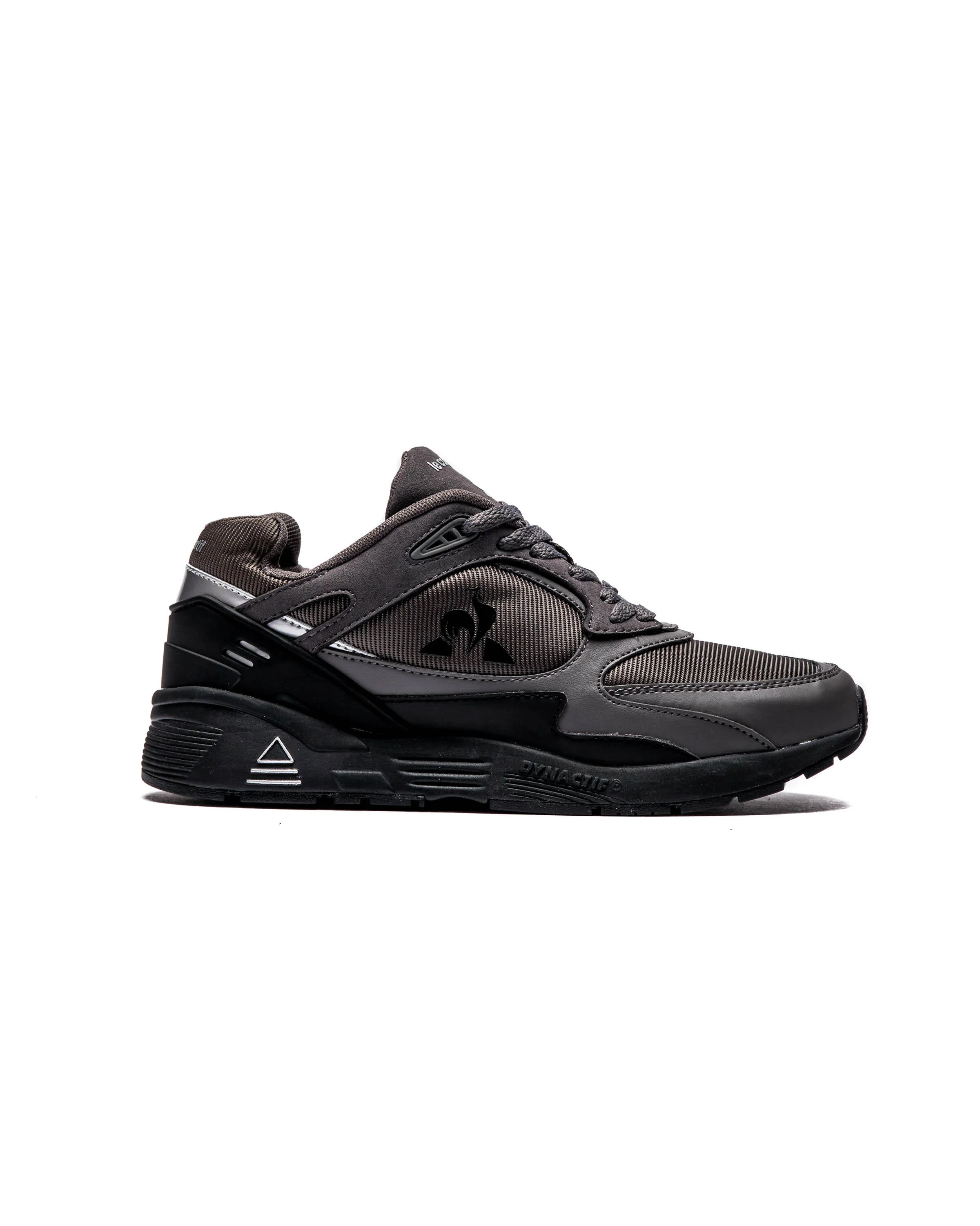 le coq sportif LCS R1100